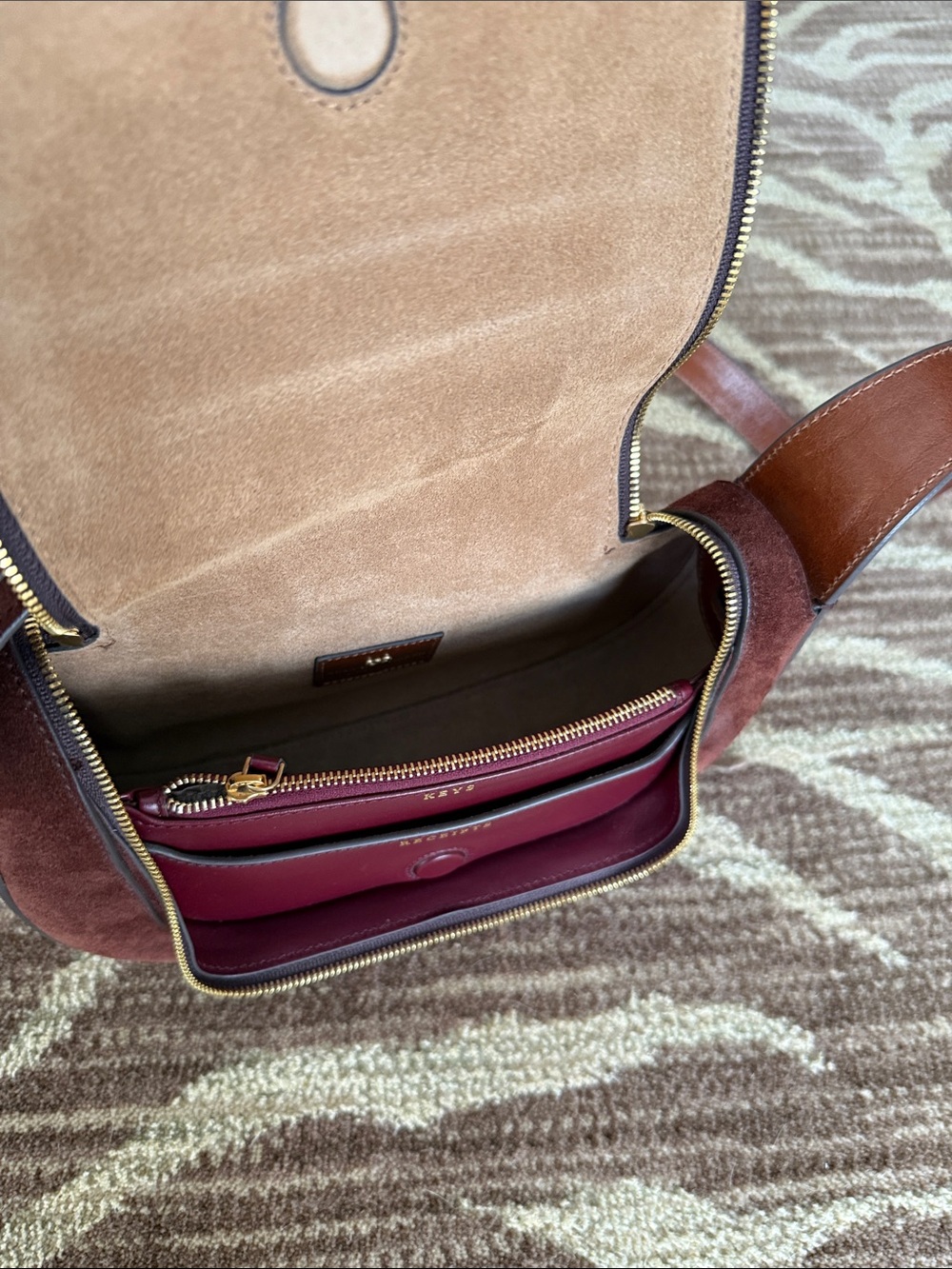 Anya Hindmarch Small Vere Crossbody in Dark Cedar Suede & Leather - Picture 7 of 12
